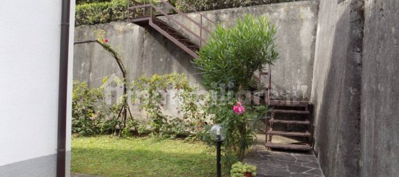 3 bedrooms Villa in Locatello, Italy No. 264526 5