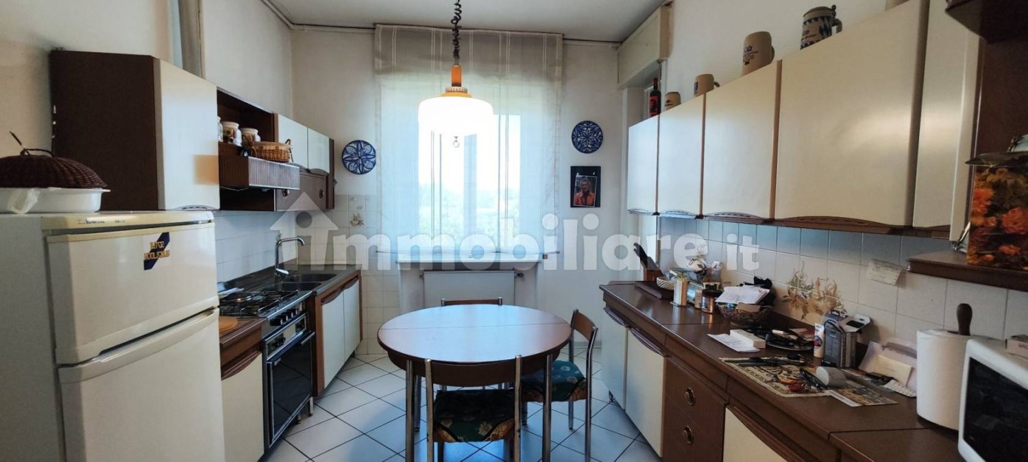 3 bedrooms Apartment in Carpaneto Piacentino, Italy No. 220130