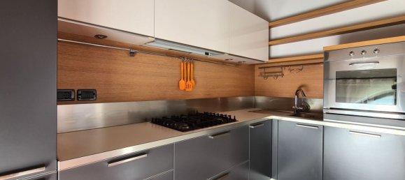 3 rooms Apartment in Calvenzano, Italy No. 266000 6