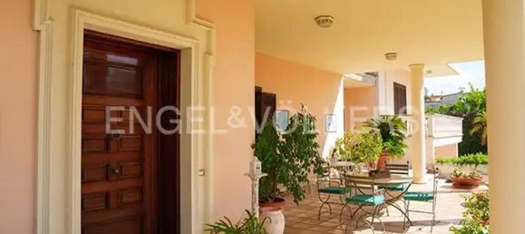 Villa de 22 habitaciónes en Calimera, Italy No. 102132 10