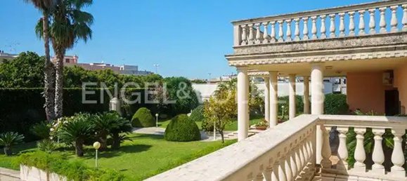 Villa de 22 habitaciónes en Calimera, Italy No. 102132 2