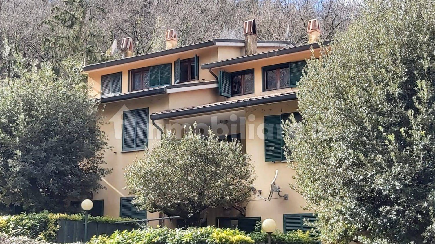 3 bedrooms Apartment in Perugia, Italy No. 112472