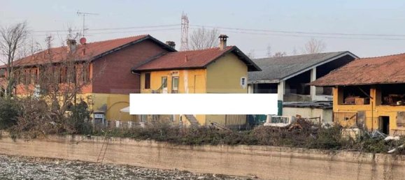 Дом с 12 комнатами в Робеккетто кон Индуно, Италия № 64292 4