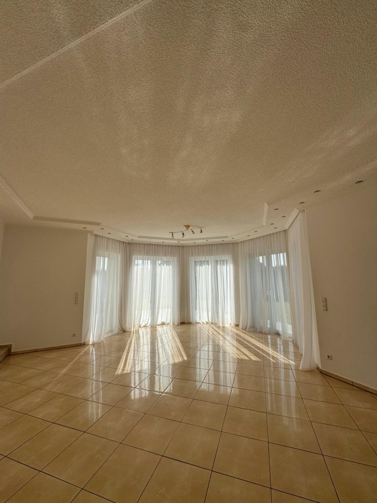 4 bedrooms House in Wolfsburg, Germany No. 247832