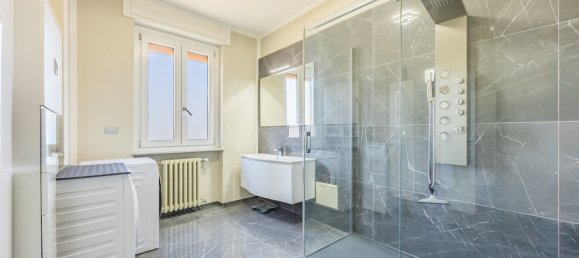 4-salle Appartement à Fossano, Italy No. 220513 18