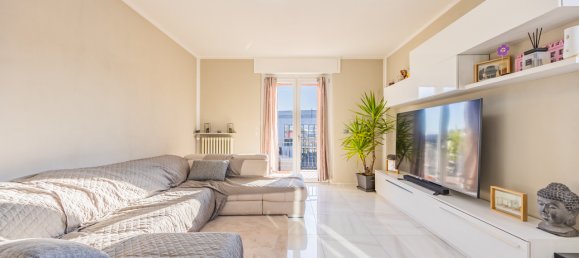 4-salle Appartement à Fossano, Italy No. 220513 2