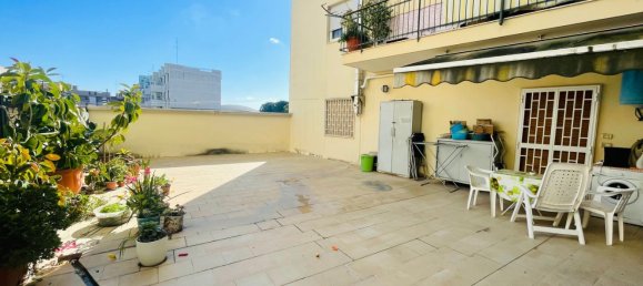 4 chambres Appartement à Valenzano, Italy No. 342818 2