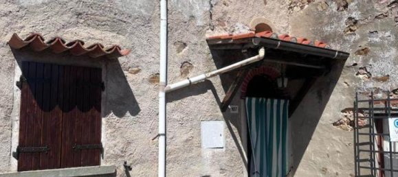 4 rooms House in Cavriglia, Italy No. 160835 3