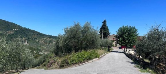 4 rooms House in Cavriglia, Italy No. 160835 11