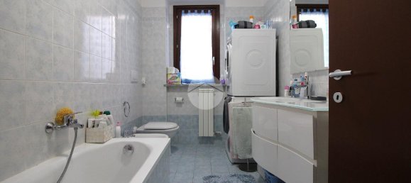 4 rooms Apartment in Brandizzo, Italy No. 30848 13
