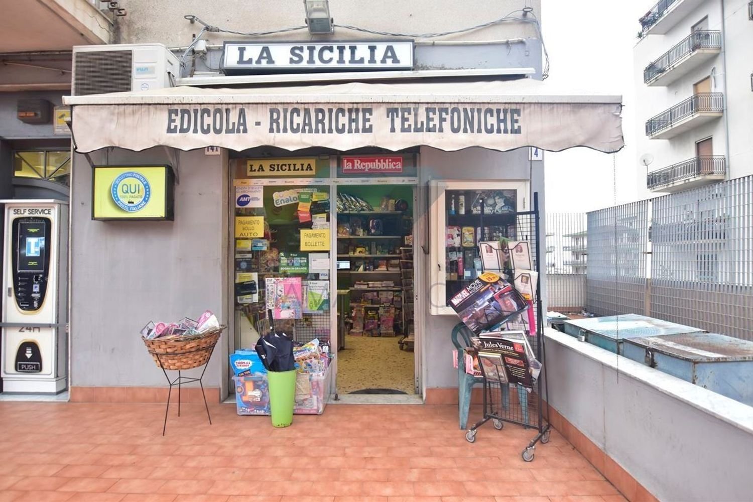 20m² Commercial property in Tremestieri Etneo, Italy No. 85234