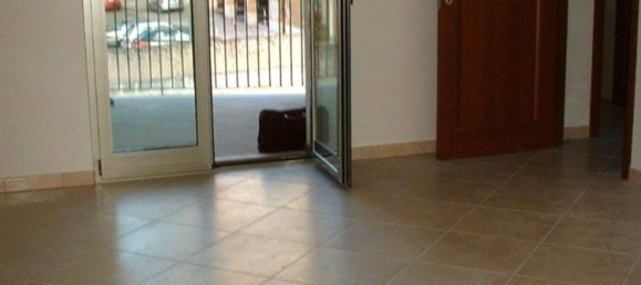 Oficina en Lecce, Italy 102 m² No. 306928 2