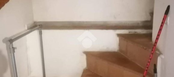 33m² Commercial property in Florence, Italy No. 116065 2