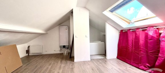 3 Schlafzimmer Haus in Claye-Souilly, France, Nr. 279801 12