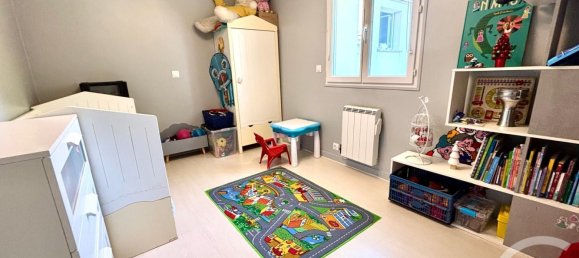 3 Schlafzimmer Haus in Claye-Souilly, France, Nr. 279801 8