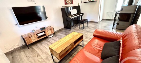 3 Schlafzimmer Haus in Claye-Souilly, France, Nr. 279801 23