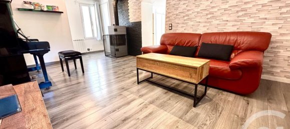 3 Schlafzimmer Haus in Claye-Souilly, France, Nr. 279801 2