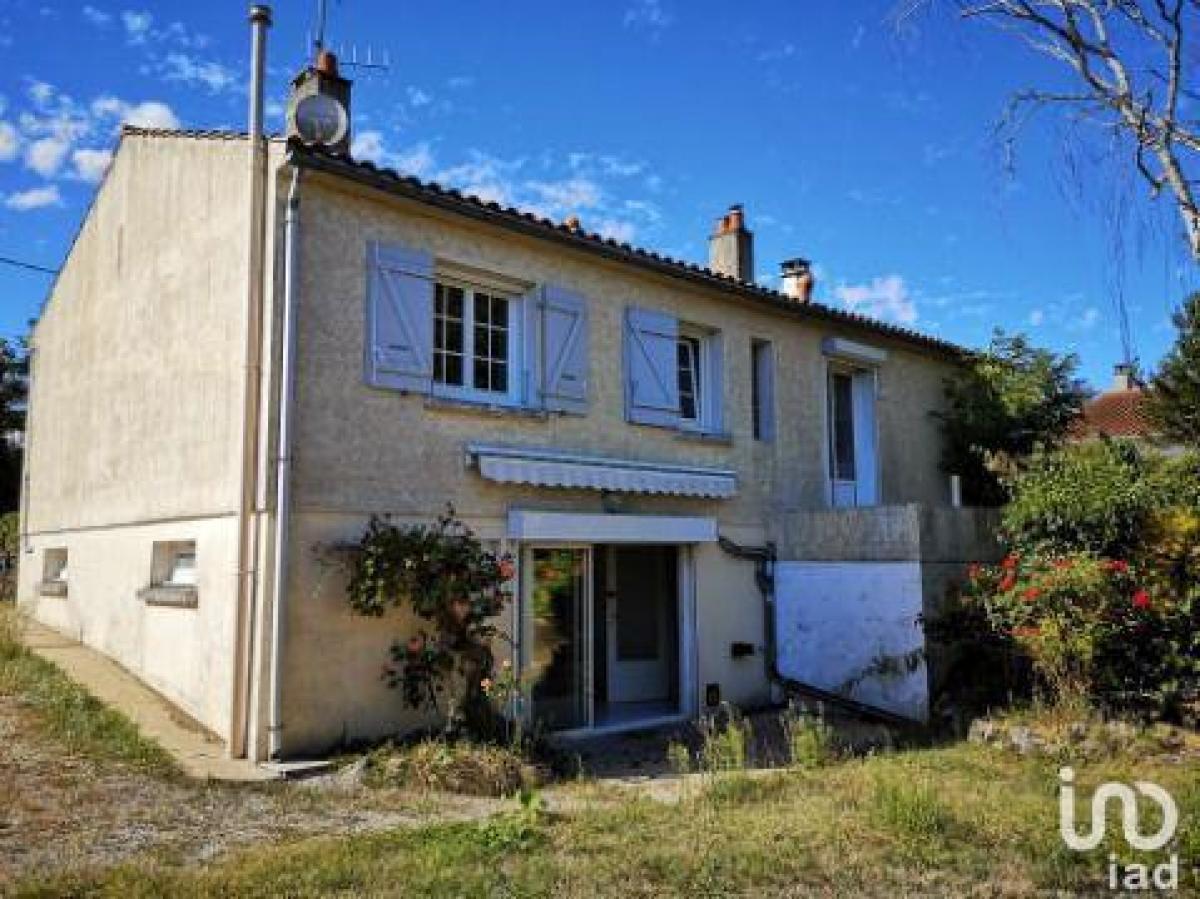 Casa T3 em Bords, France N.º 27637