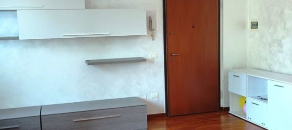 3 rooms Apartment in Riese Pio X, Italy No. 258627 2