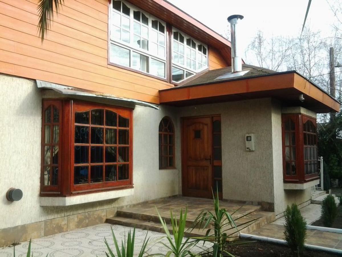 4 bedrooms House in Biobio, Chile No. 2888