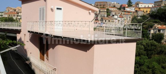 5 Schlafzimmer Villa in Naso, Italy, Nr. 321933 3