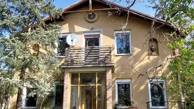  قطعة أرض في Penzing, Austria 1032متر مربع رقم 166462