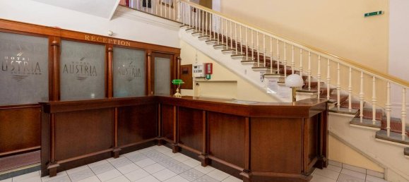 225m² Hotel in Gmunden, Austria No. 64918 17