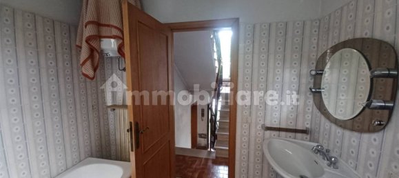 4 bedrooms Apartment in Arezzo, Italy No. 372030 13