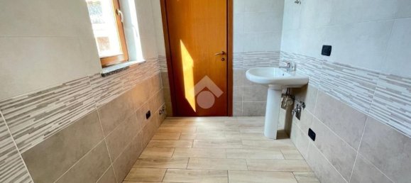 3 bedrooms Apartment in Villa Cortese, Italy No. 360676 16