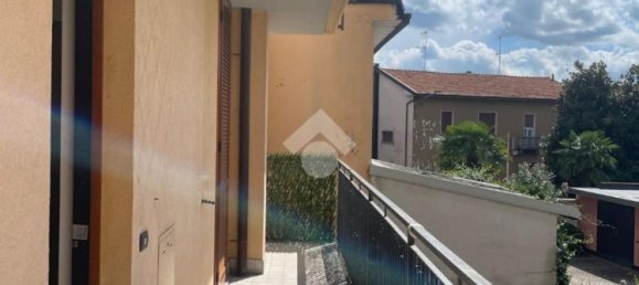 3 bedrooms Apartment in Villa Cortese, Italy No. 360676 19