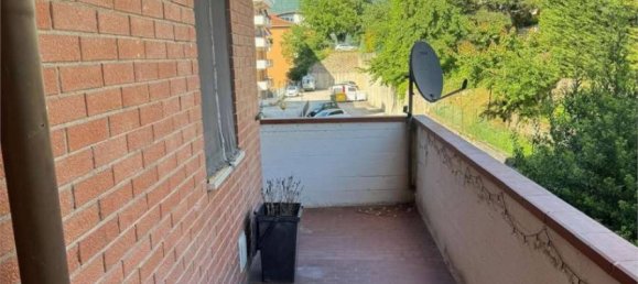 2 bedrooms Apartment in Fabriano, Italy No. 371302 3