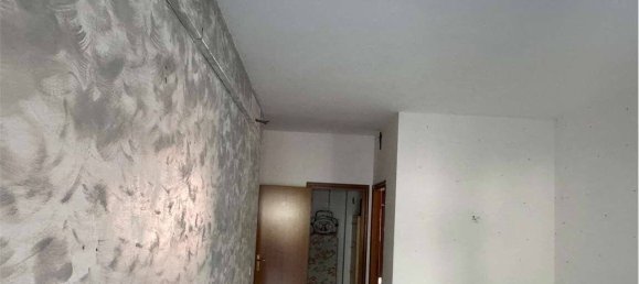 2 bedrooms Apartment in Fabriano, Italy No. 371302 2