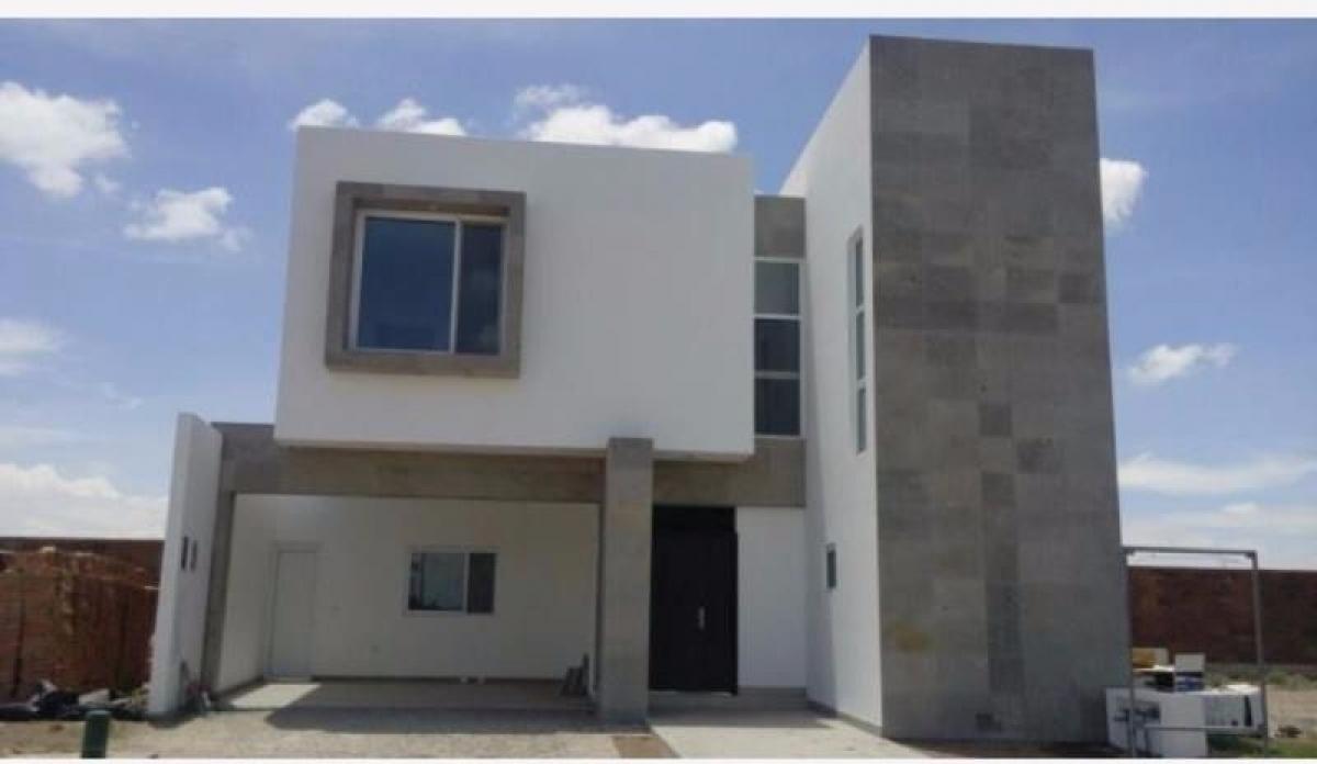 Casa de 3 dormitorios en Playa Vicente, Mexico No. 164462