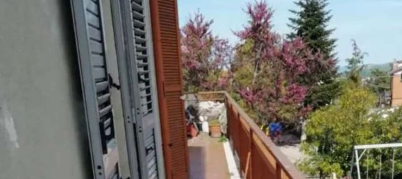8 rooms House in Monte Urano, Italy No. 292950 3