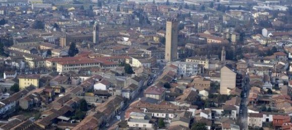 3260m² Land in Castelleone, Italy No. 67103 10