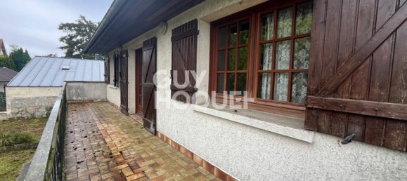 2 Schlafzimmer Haus in Coucy-le-Chateau-Auffrique, France, Nr. 241648 2