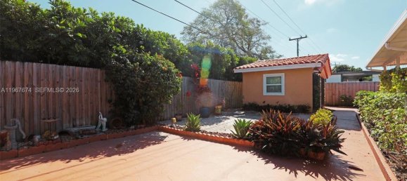 4 dormitorios villa en venta en Miami, Miami-Dade, Florida, USA № 615930 7