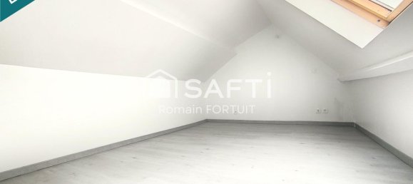 3 Schlafzimmer Haus in Roeulx, France, Nr. 70140 8