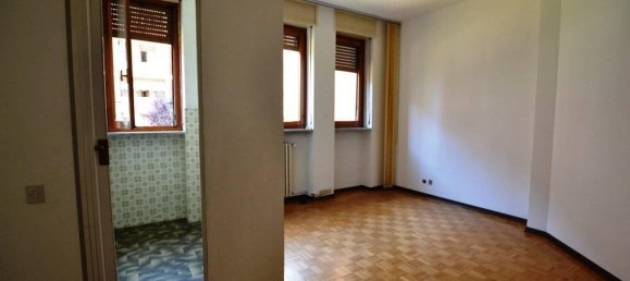 2 rooms Apartment in Biella, Italy No. 111026 3