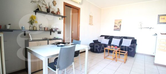 3 rooms Apartment in Sesto San Giovanni, Italy No. 54964 9