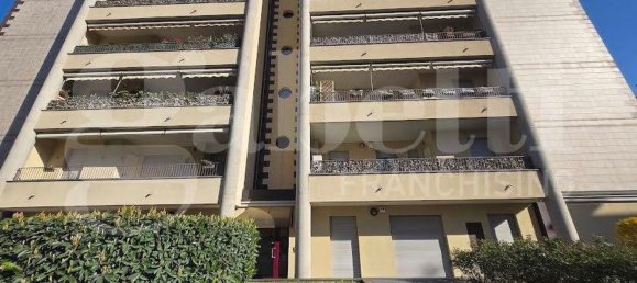 3 rooms Apartment in Sesto San Giovanni, Italy No. 54964 2