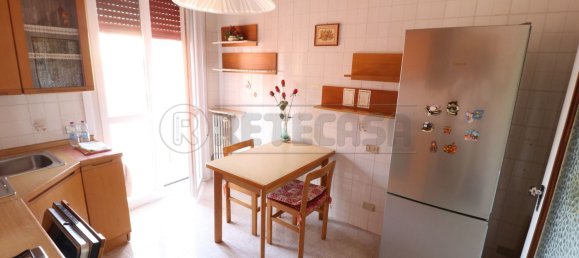 5 bedrooms Apartment in Ferrara, Italy No. 380735 7