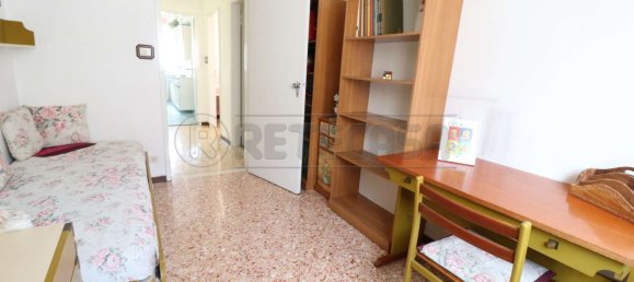 5 bedrooms Apartment in Ferrara, Italy No. 380735 16