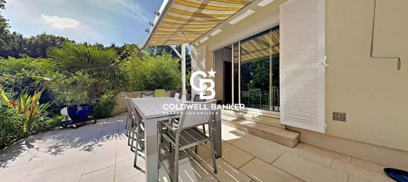 5 bedrooms House in Eure, France No. 360188 16