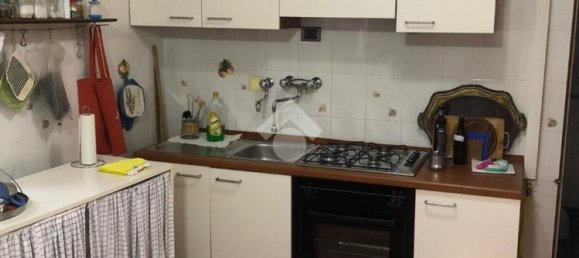 2 rooms Apartment in Olevano Romano, Italy No. 110809 2