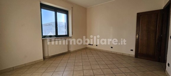 5 rooms Warehouse in Quaregna Cerreto, Italy No. 72720 45