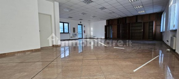 5 rooms Warehouse in Quaregna Cerreto, Italy No. 72720 28