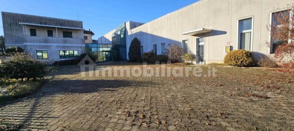 5 rooms Warehouse in Quaregna Cerreto, Italy No. 72720 8