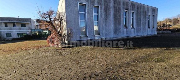 5 rooms Warehouse in Quaregna Cerreto, Italy No. 72720 10