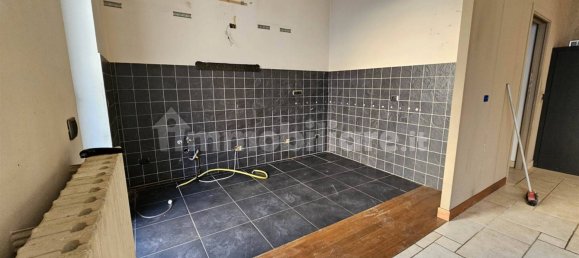 5 rooms Warehouse in Quaregna Cerreto, Italy No. 72720 38